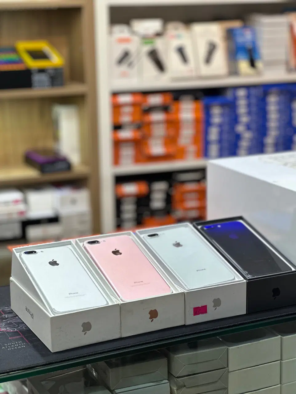 Iphone 8 plus و 7plus|موبایل|همدان, |دیوار