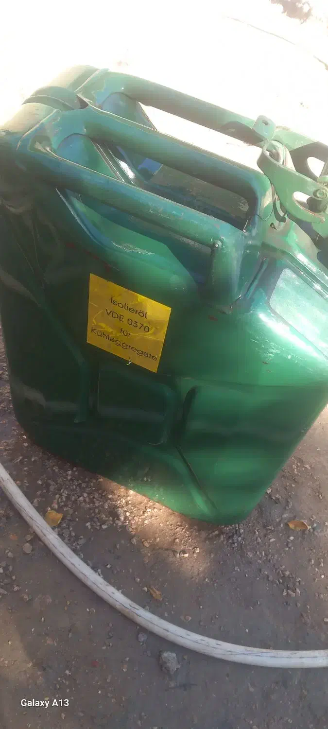 بیست لیتری اهنی|ابزارآلات|فراغی, |دیوار