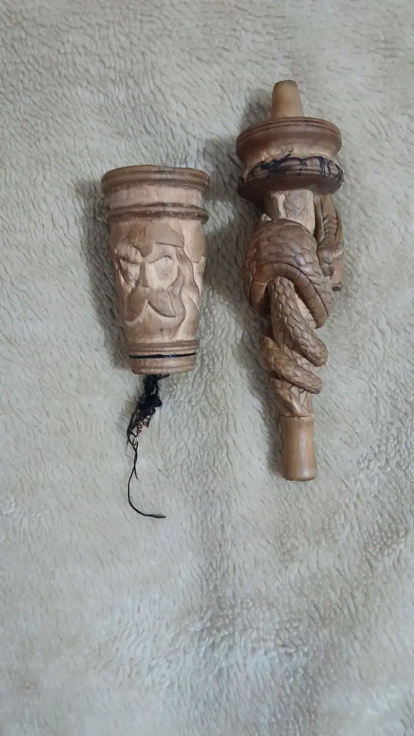 چُپُق و تسبیح مُنجوق|کلکسیون اشیاء عتیقه|لاهیجان, شهید آوینی|دیوار