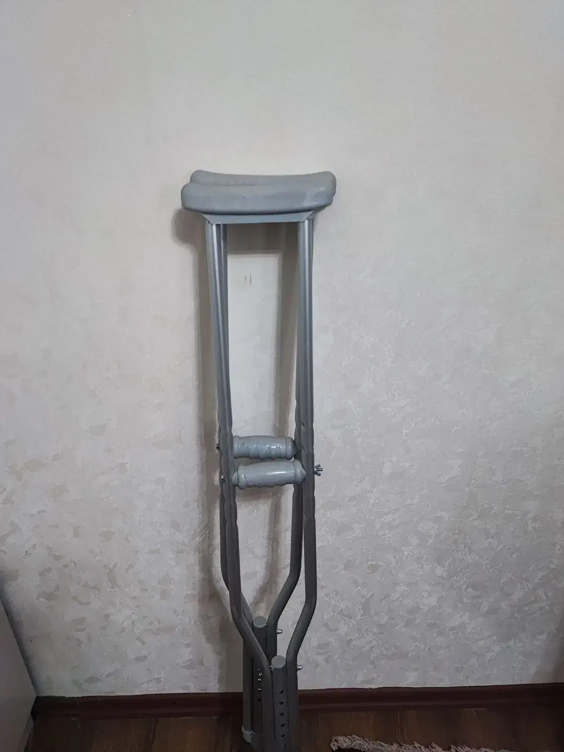 عصا زیر بغل آلومینیومی|آرایشی، بهداشتی، درمانی|آستارا, |دیوار