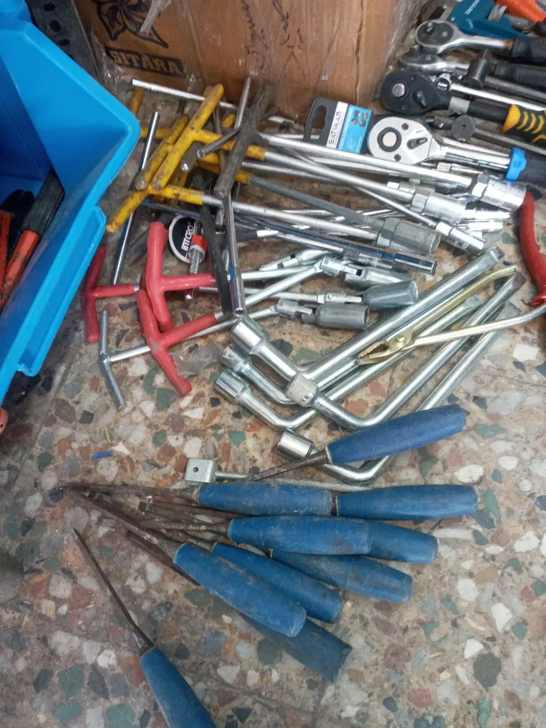 ابزار استوک کیلویی|ابزارآلات|سیرجان, |دیوار