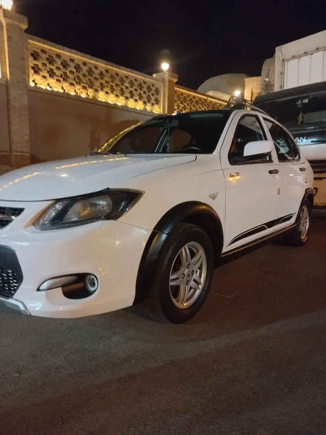 کوییکR مدل1400درحدصفر|خودرو سواری و وانت|نیشابور, چاه بلند|دیوار