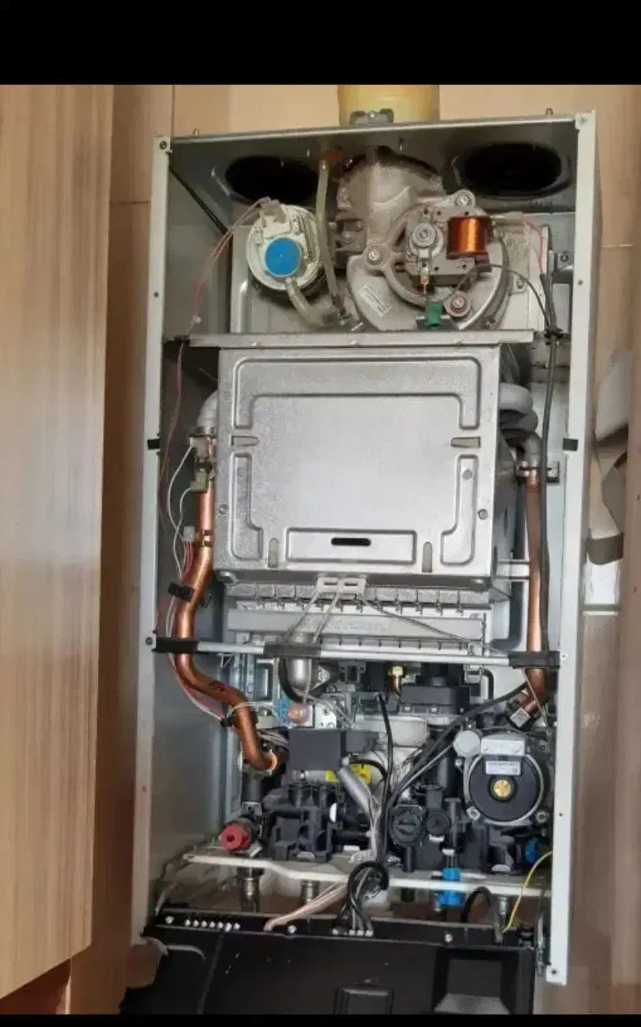 خدمات برق ساختمان واتصالی سرویس انواع پکیج رادیاتو|خدمات پیشه و مهارت|گلبهار, شهر جدید گلبهار|دیوار