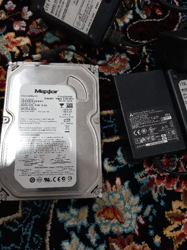 آدابتور وهارد|قطعات و لوازم جانبی رایانه|همدان, |دیوار