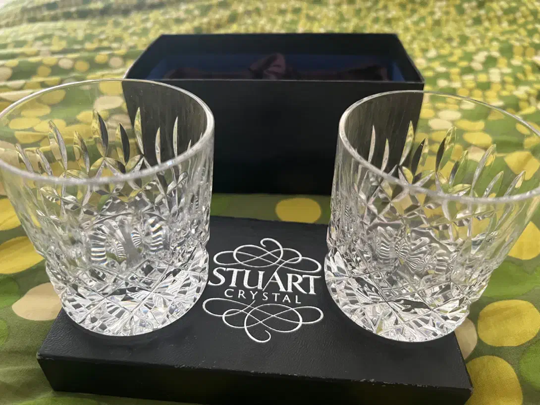 یک جفت لیوان کریستال امریکایی. کاملانو باجعبه.|کلکسیون اشیاء عتیقه|تهران, نارمک|دیوار