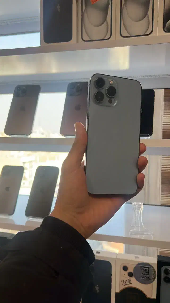 iphone آیفون 13promax512 درحد نو پک اصلی باطری ۹۵|موبایل|تهران, جمهوری|دیوار