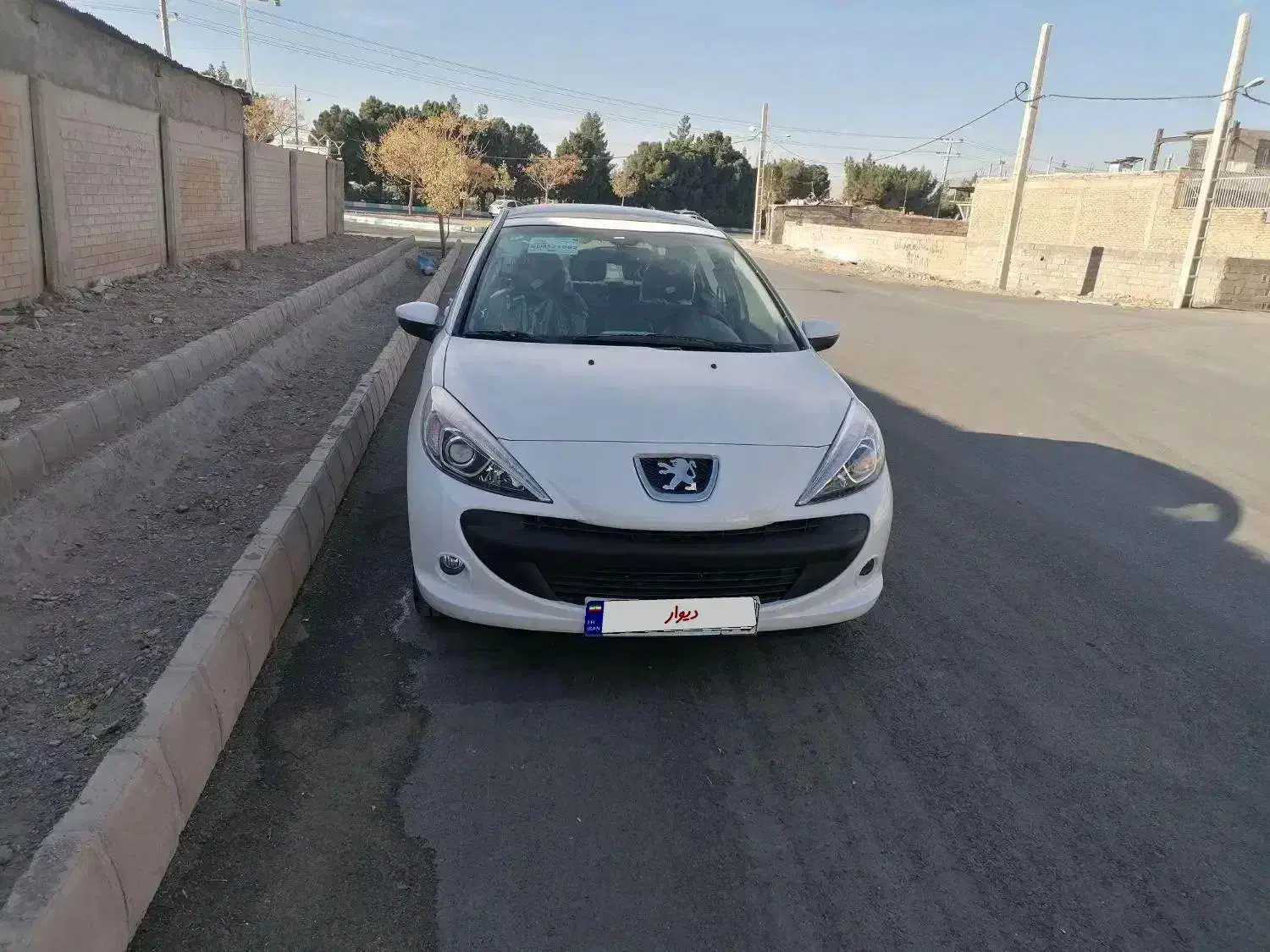 پژو ۲۰۷ ارتقایافته سقف شیشه ۱۴۰۴ صفر|خودرو سواری و وانت|بافت, |دیوار