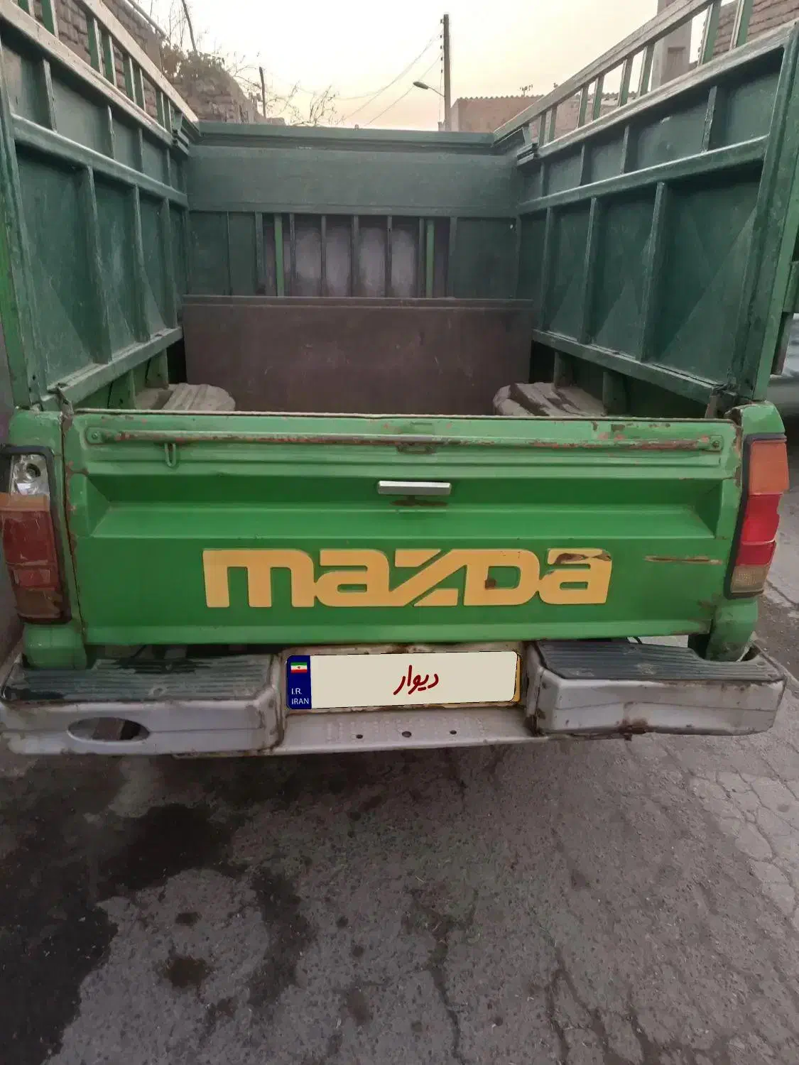 مزدا 1600|خودرو سواری و وانت|آذرشهر, |دیوار