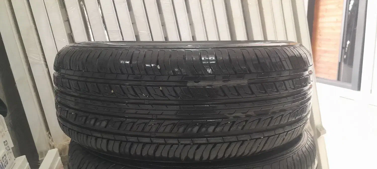 لاستیک|قطعات یدکی و لوازم جانبی|تربت‌حیدریه, حاجی یار‎|دیوار