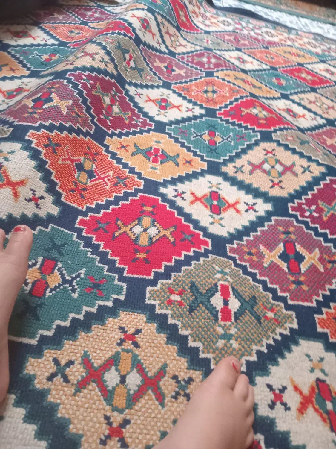 گلیم گلیم|گلیم، جاجیم، گبه|الیگودرز, |دیوار