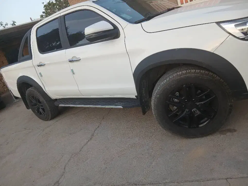 کی ام سی|خودرو سواری و وانت|اندیکا, |دیوار