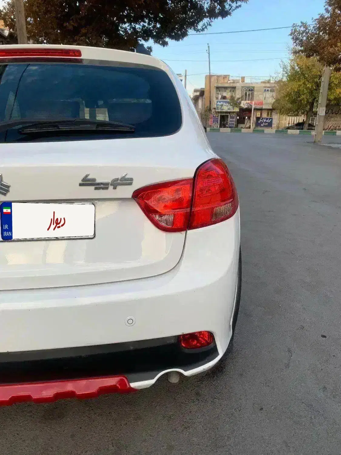 کوییک R مدل 1401 پارس خودرو|خودرو سواری و وانت|بروجرد, |دیوار