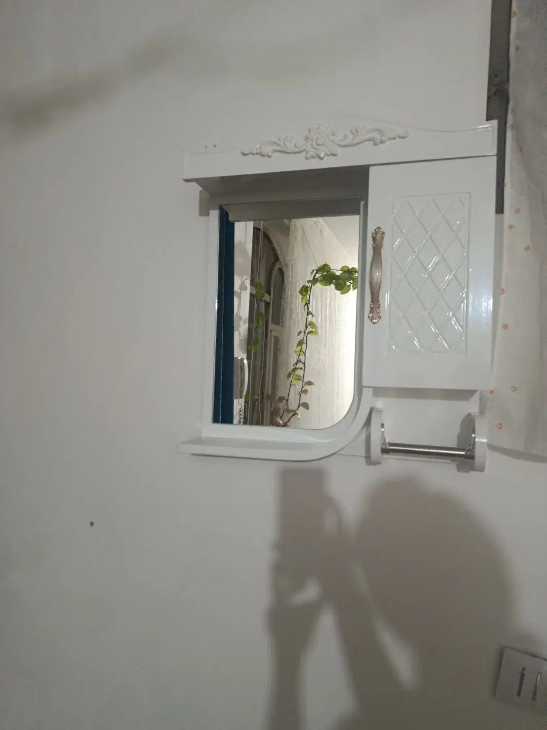 اینه توالت و حمام کاملا نو و سالم|لوازم سرویس بهداشتی|چناران, |دیوار