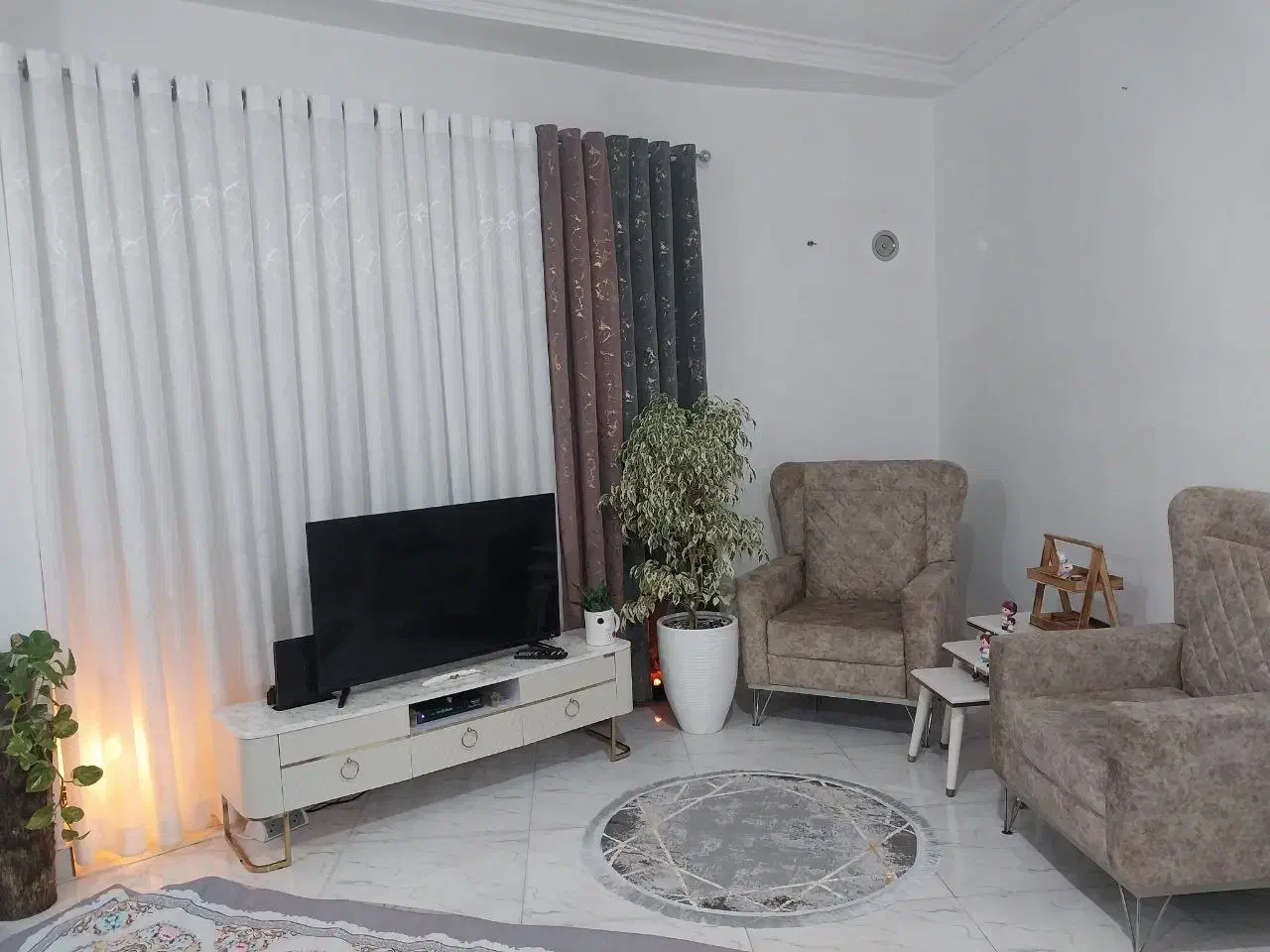 فروش واحد مسکونی|فروش آپارتمان|رضوانشهر, |دیوار