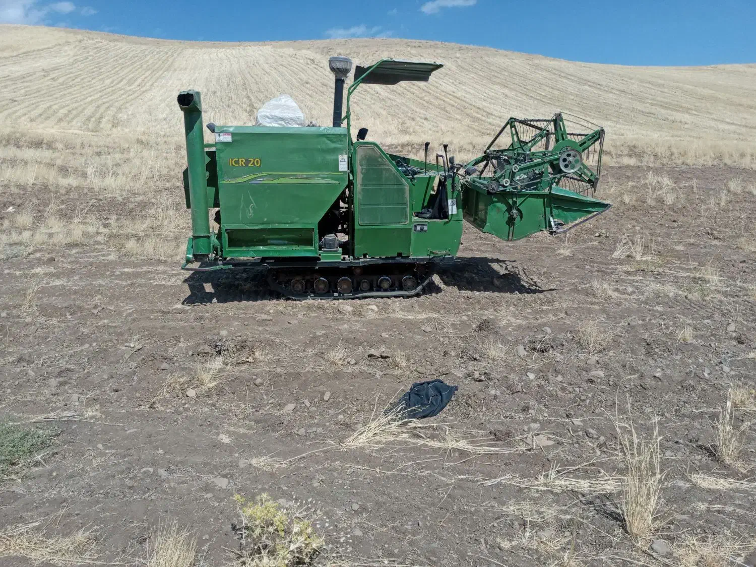 کمباین چری ۲۰۱۷زنجیری|خودرو سنگین|سنندج, |دیوار