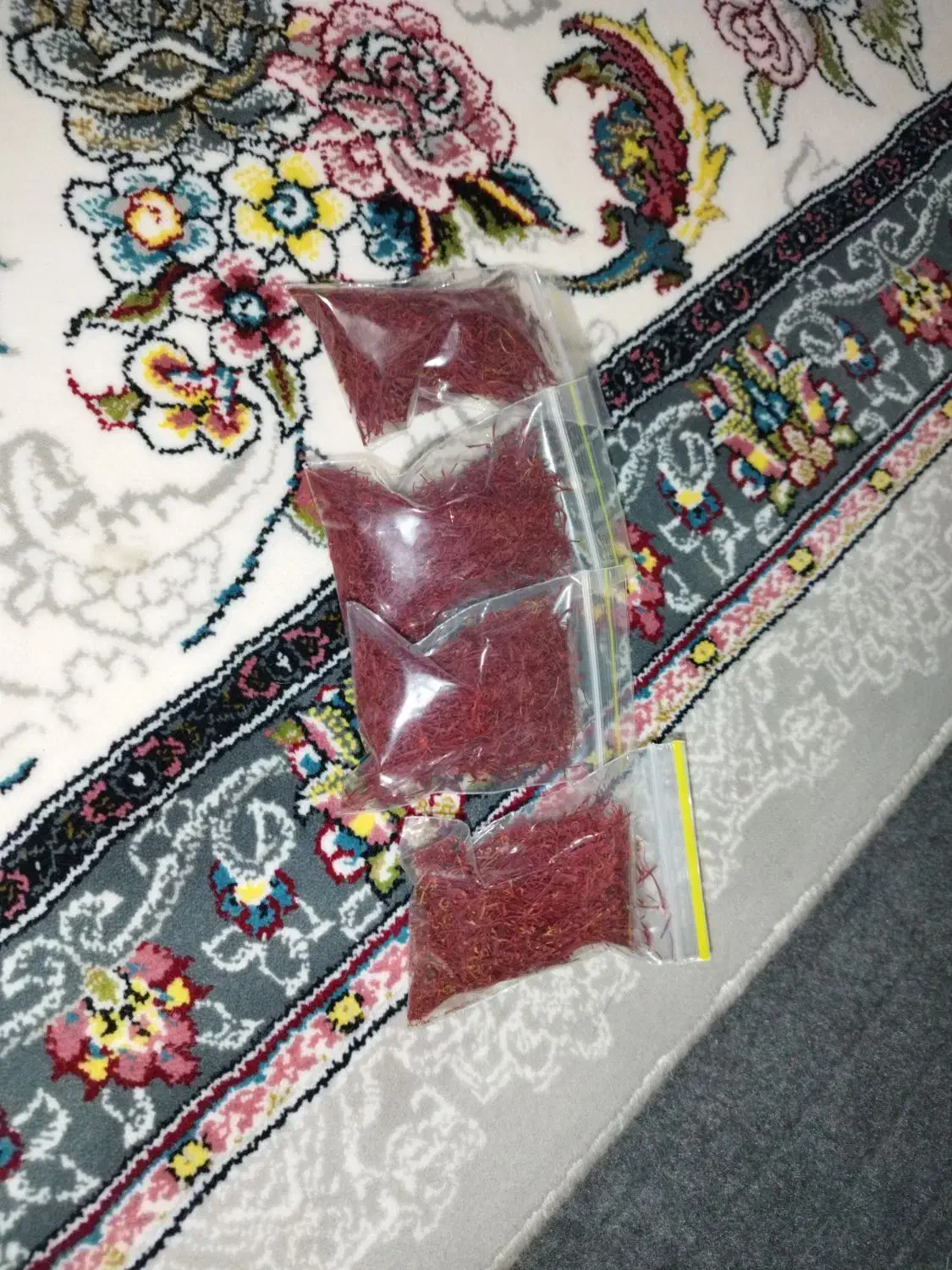 زعفران درجه 1به شرط|خوردنی و آشامیدنی|نیشابور, سرآب کوشک|دیوار