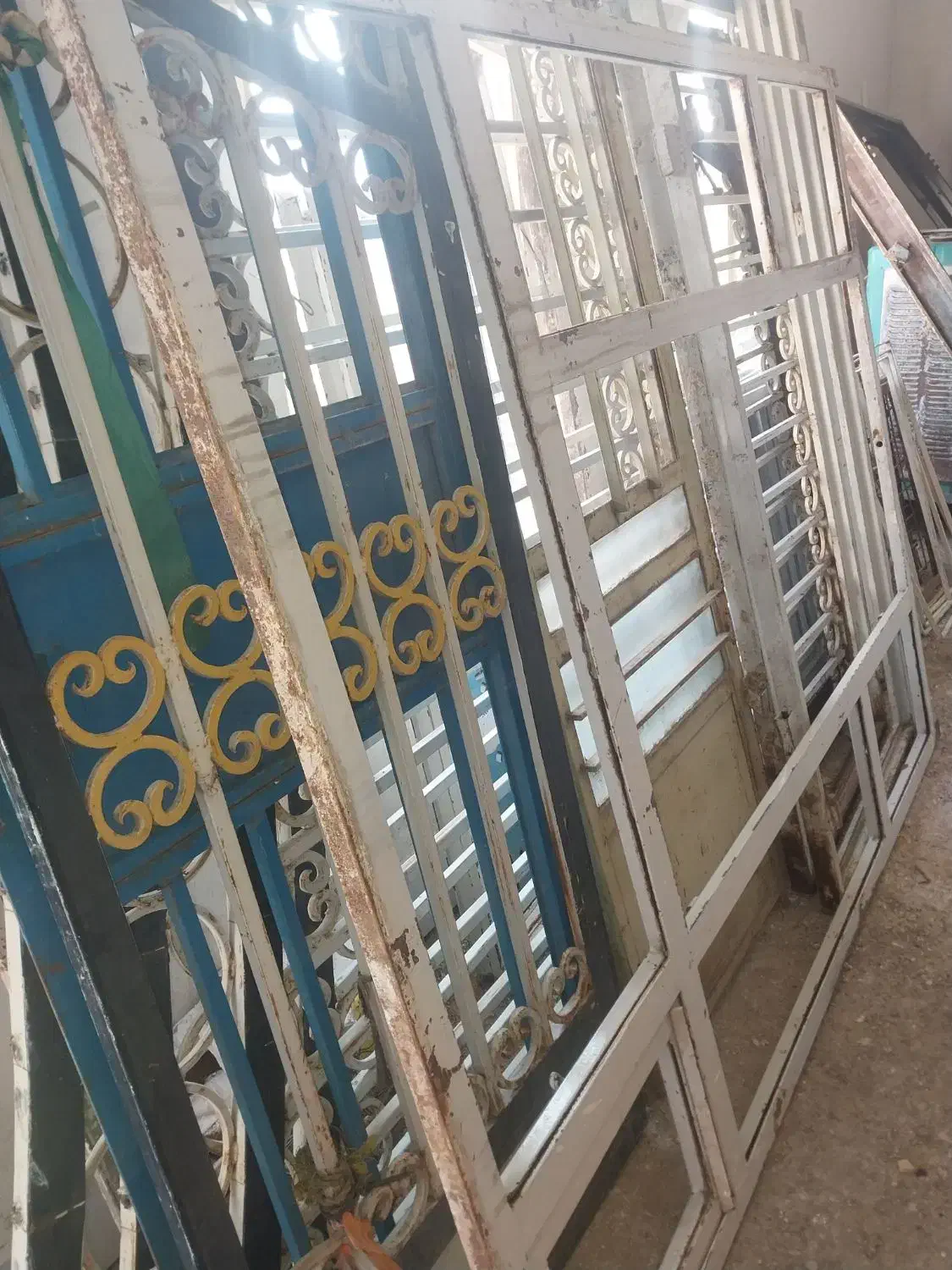 ضایعات آهن   .  آلومینیوم    مس   چدن  بشکه|حراج|میانه, |دیوار