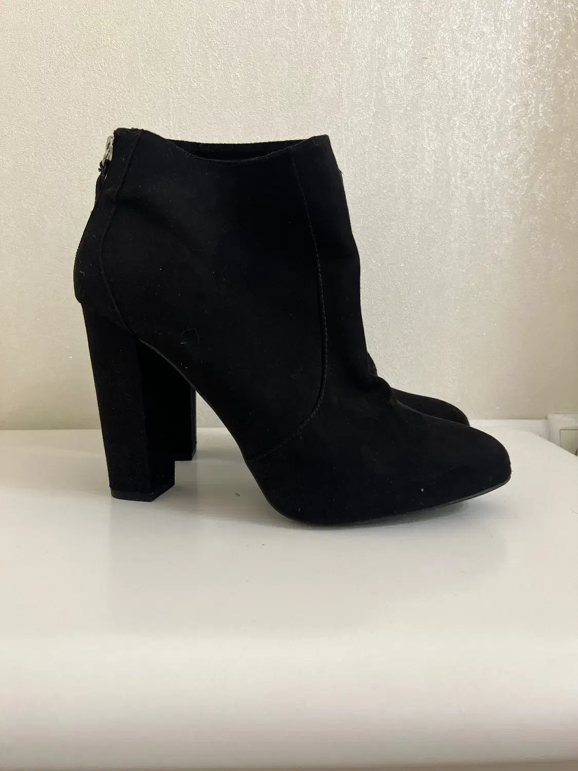 بوت پاشنه بلند مشکی|کیف، کفش، کمربند|تهران, ازگل|دیوار