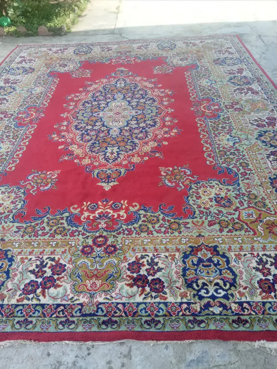 فرش ۱۲ متری سالم و شسته شده|فرش|فریدون‌کنار, |دیوار