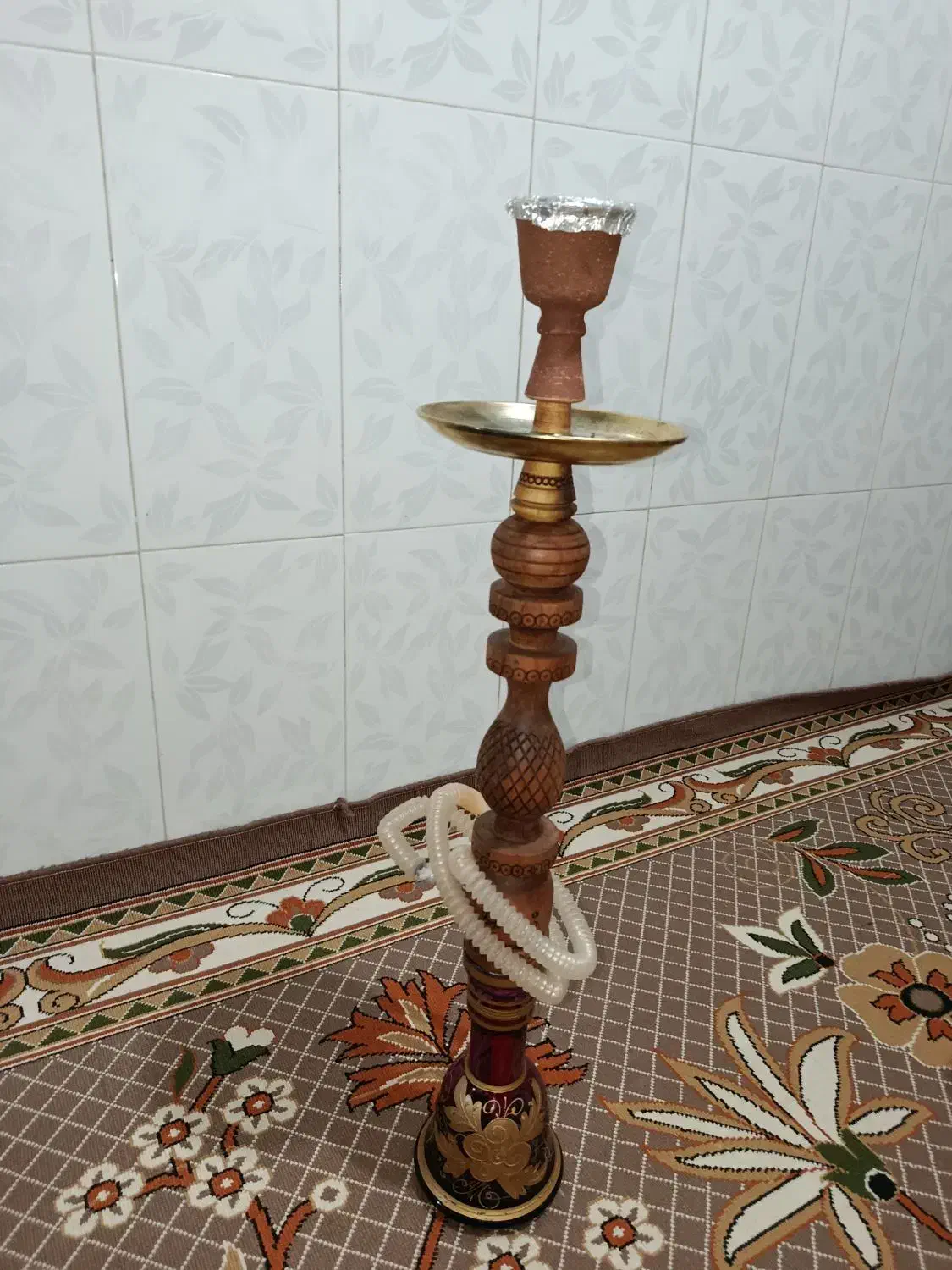 قیلون|کلکسیون و سرگرمی|قدس, شهر‌قدس|دیوار