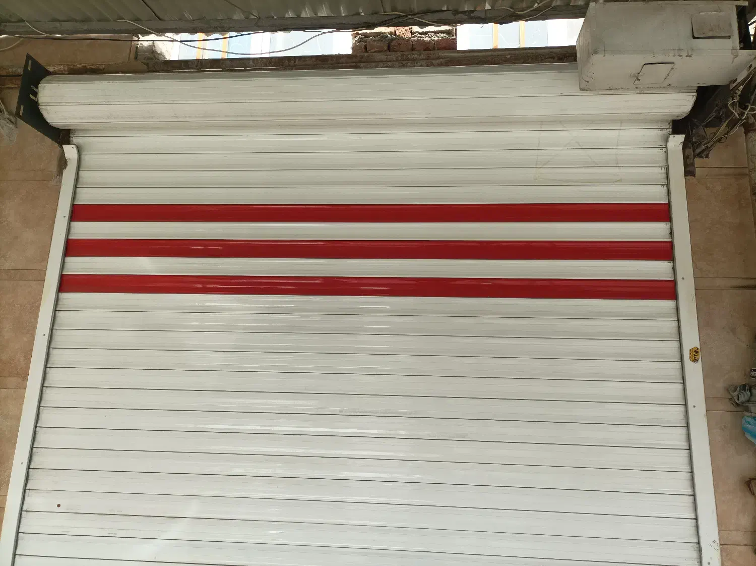 فروش کرکره برقی نو نو ۲۵۰۰۰۰۰۰تومان|مصالح و تجهیزات ساختمان|سلماس, |دیوار