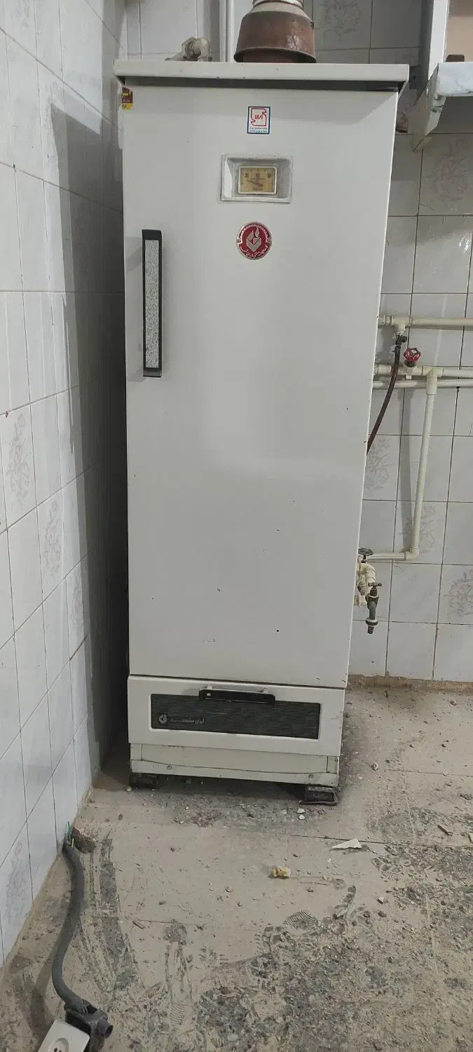 ابگرمکن سالم و تمیز|آبگرمکن، پکیج، شوفاژ|مشهد, کوی ولیعصر|دیوار