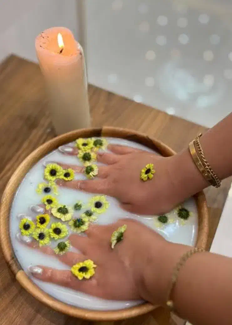 کفسابی پا و اسپای دست(محمدیه)|خدمات آرایشگری و زیبایی|محمدیه-قزوین, |دیوار