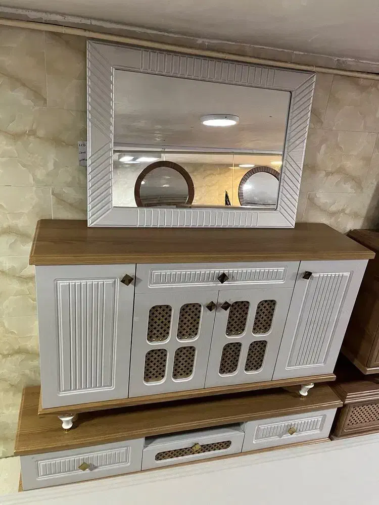 اینه کنسول میز تی وی|تخت و سرویس خواب|تهران, شهرک ولیعصر جنوبی|دیوار