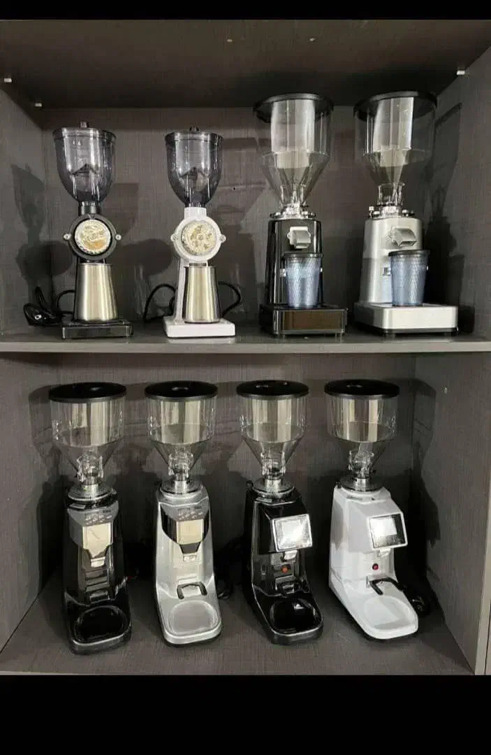 آسیاب قهوه،اسپرسوساز،بویلر،درجه یک آکبند|کافی‌شاپ و رستوران|بم, |دیوار