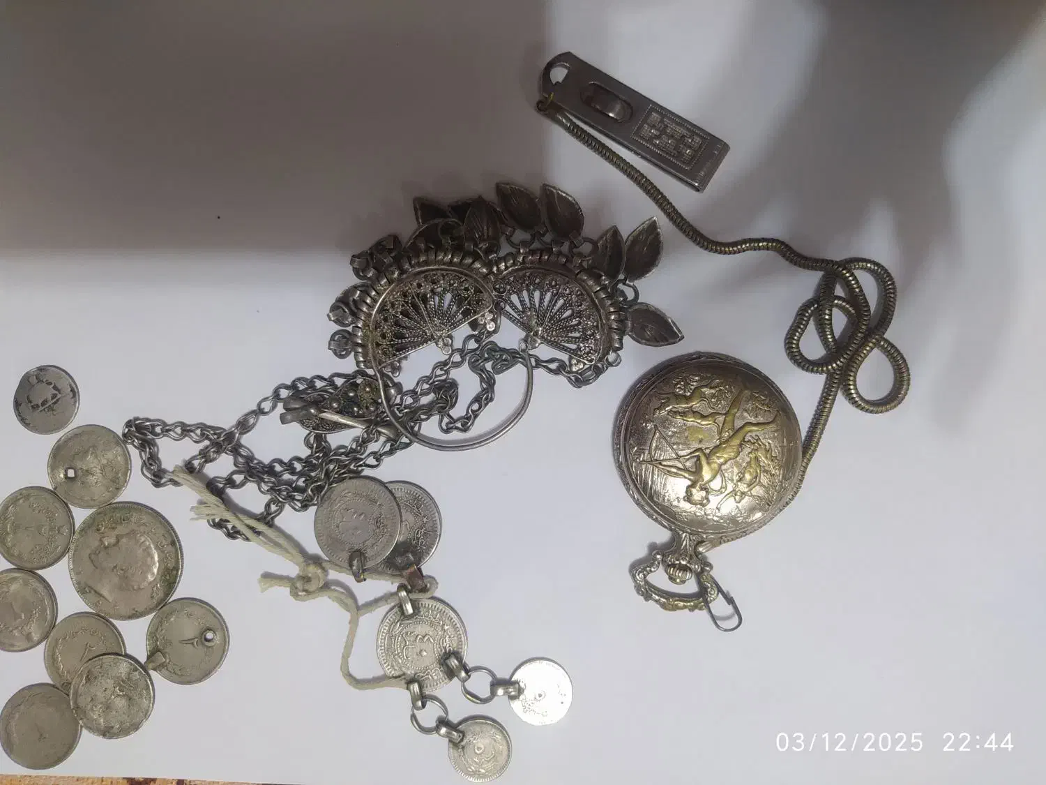 نقره جات قدیمی|کلکسیون اشیاء عتیقه|ملکان, |دیوار