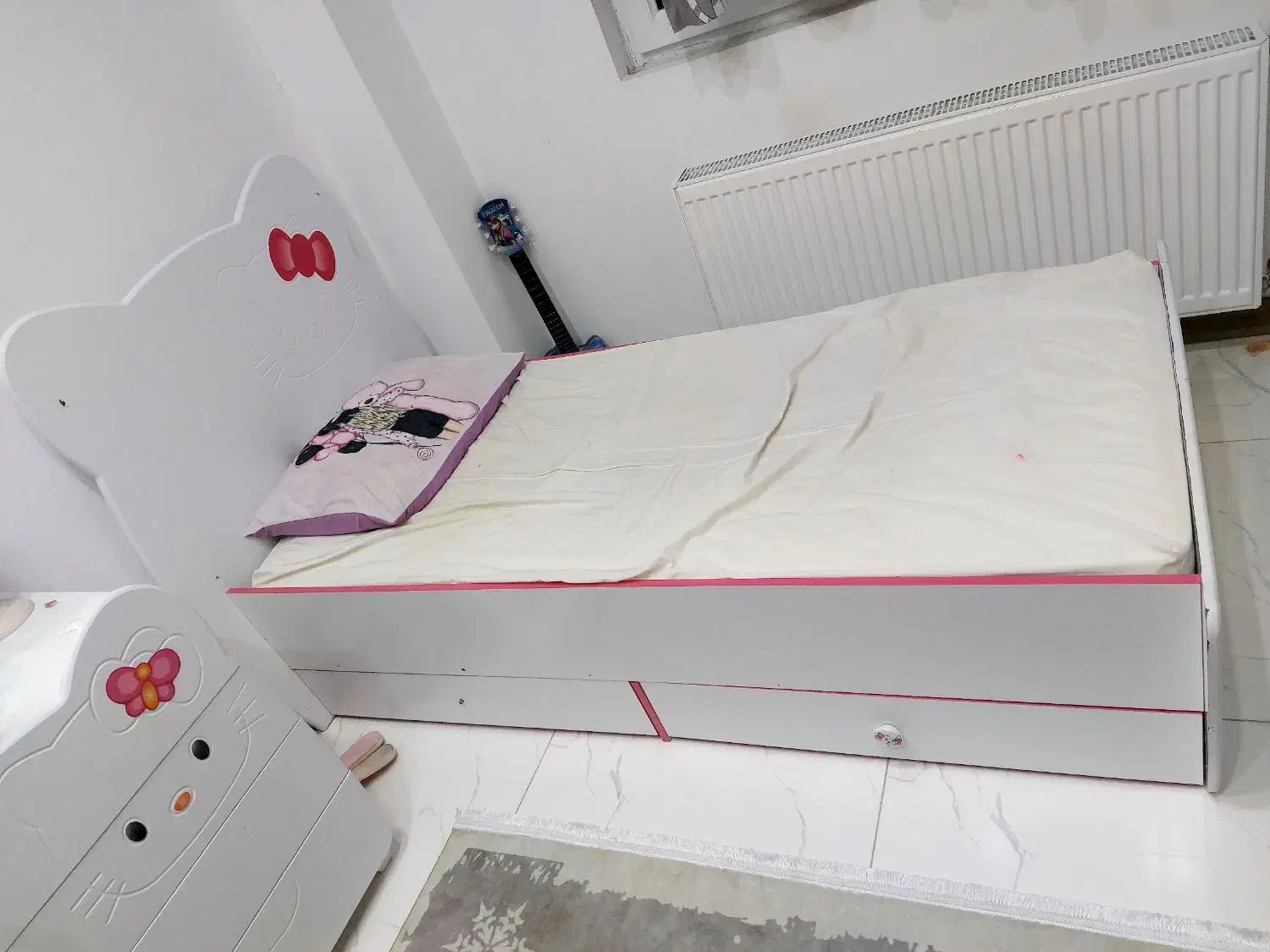 تخت کودک نوجوان|تخت و سرویس خواب|سنندج, |دیوار