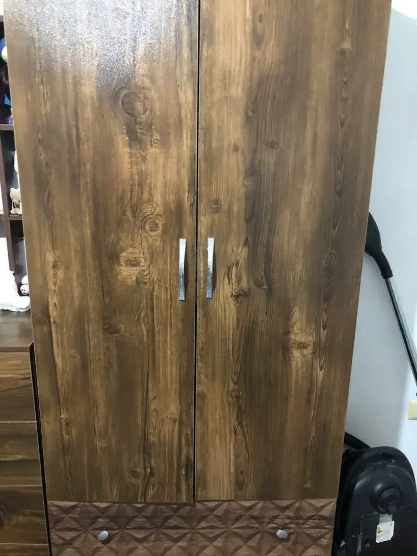 یک عدد بوفه و کمد لباس تمیز تمیز بدون خط و خش|جاکفشی، کمد، دراور|زنجان, |دیوار