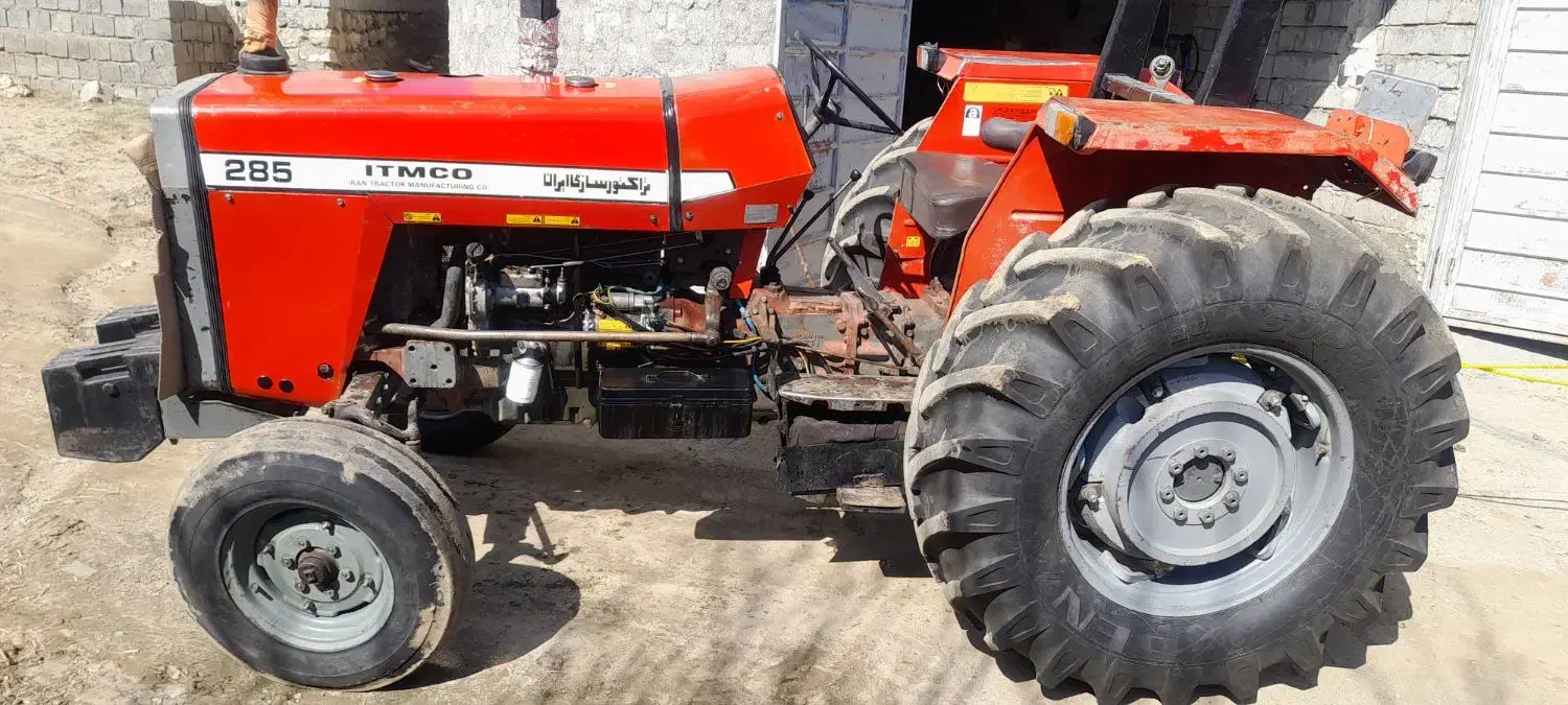 تراکتور ۲۸۵ عتیقه|خودرو سنگین|اشنویه, |دیوار