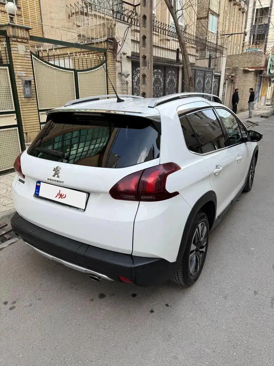 پژو ۲۰۰۸|خودرو سواری و وانت|مشهد, ویلاشهر|دیوار