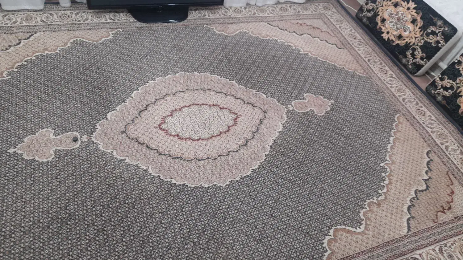 فرش ماهی ۱۲متری ترکیه|فرش|هشترود, |دیوار