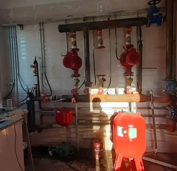 کلیه خدمات تاسیساتی|خدمات پیشه و مهارت|بروجرد, |دیوار