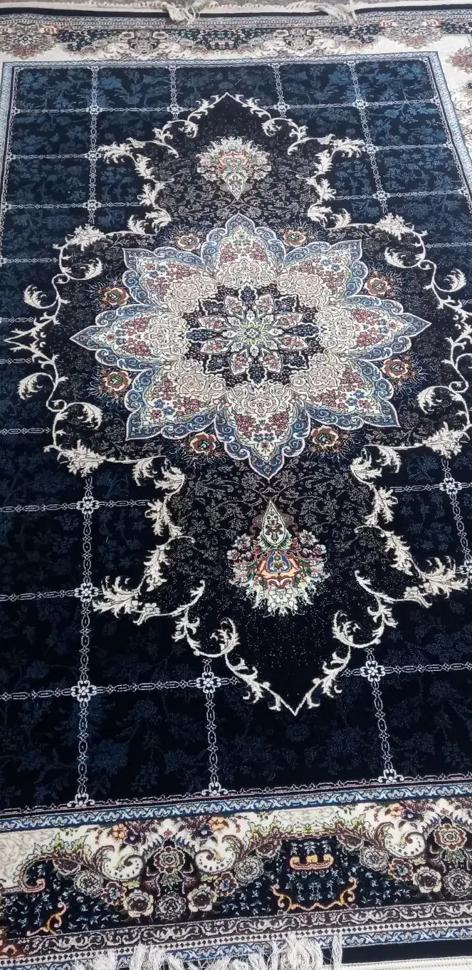 فرش ۶ متری در حد نو|فرش|اصفهان, رهنان|دیوار