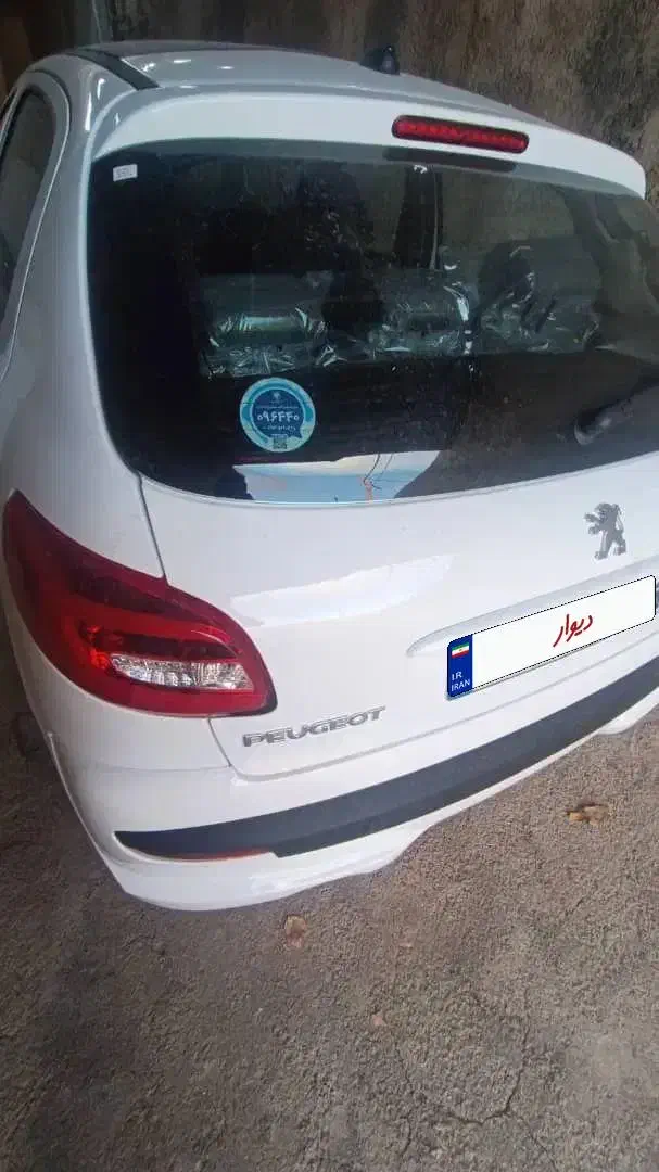 ۲۰۷ سقف شیشه پلاس|خودرو سواری و وانت|یاسوج, |دیوار