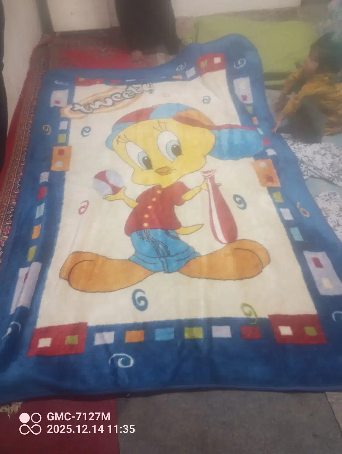 پتو نوجوان|رختخواب، بالش، پتو|مشهد, میان ولایت|دیوار