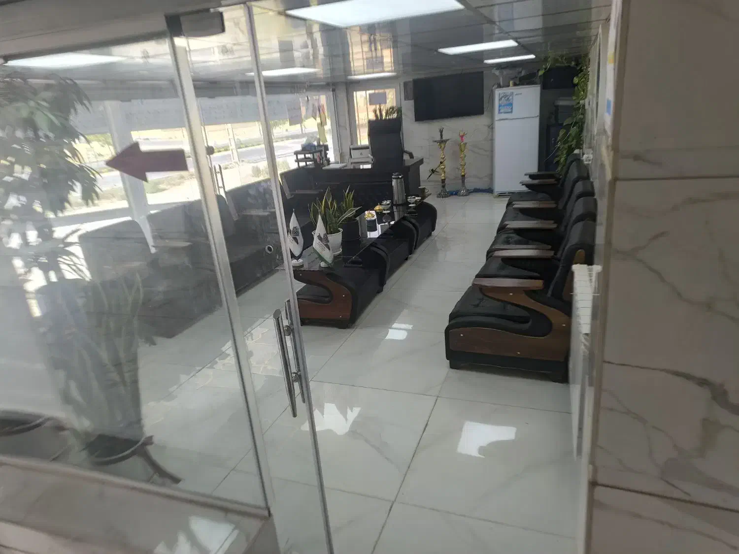 ملک تجاری و مسکونی واقع در قروه درجزین|فروش خانه و ویلا|درگزین, |دیوار