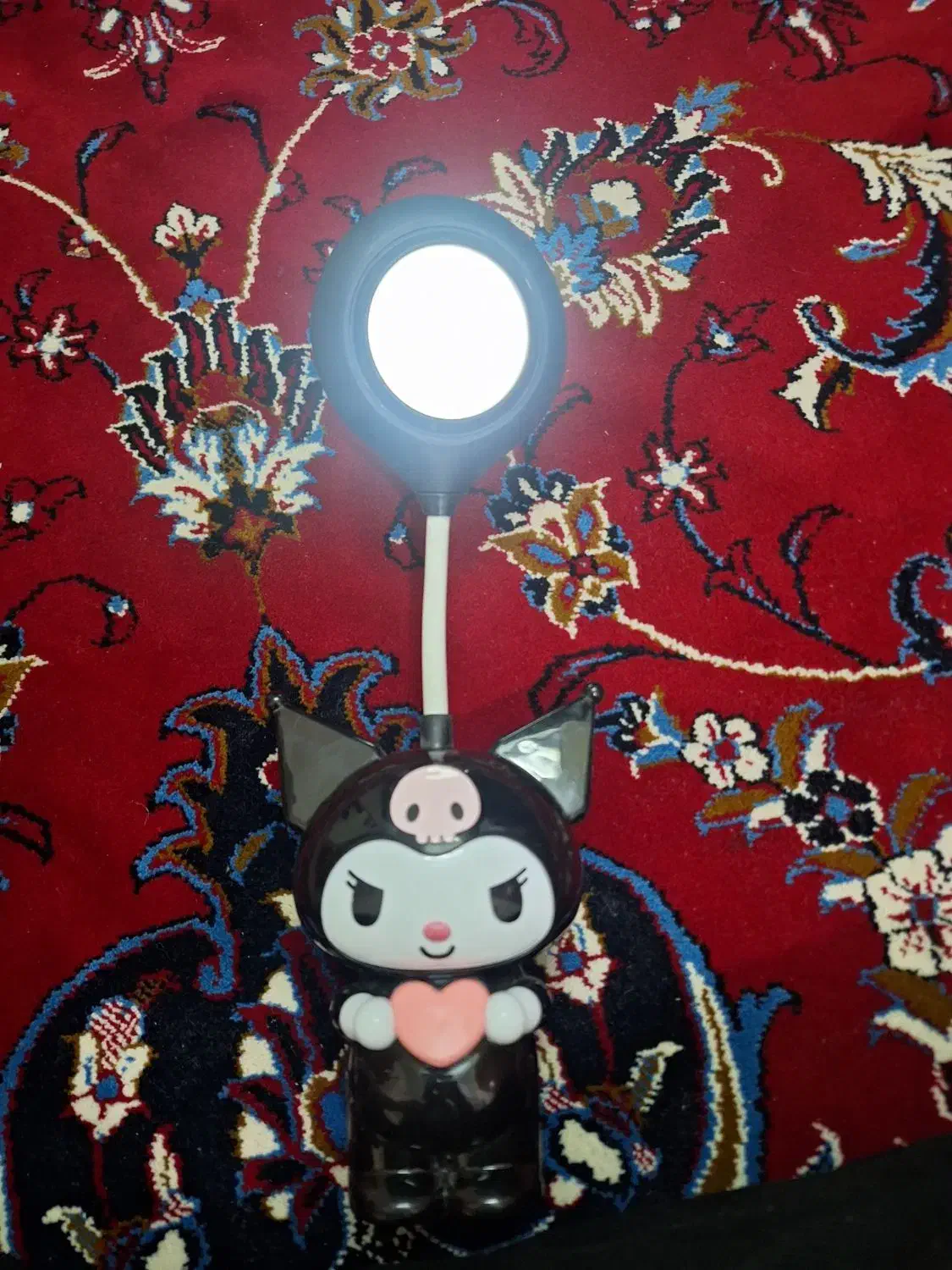 چراغ مطاله زیبا باشارژر|چراغ خواب و آباژور|قزوین, |دیوار