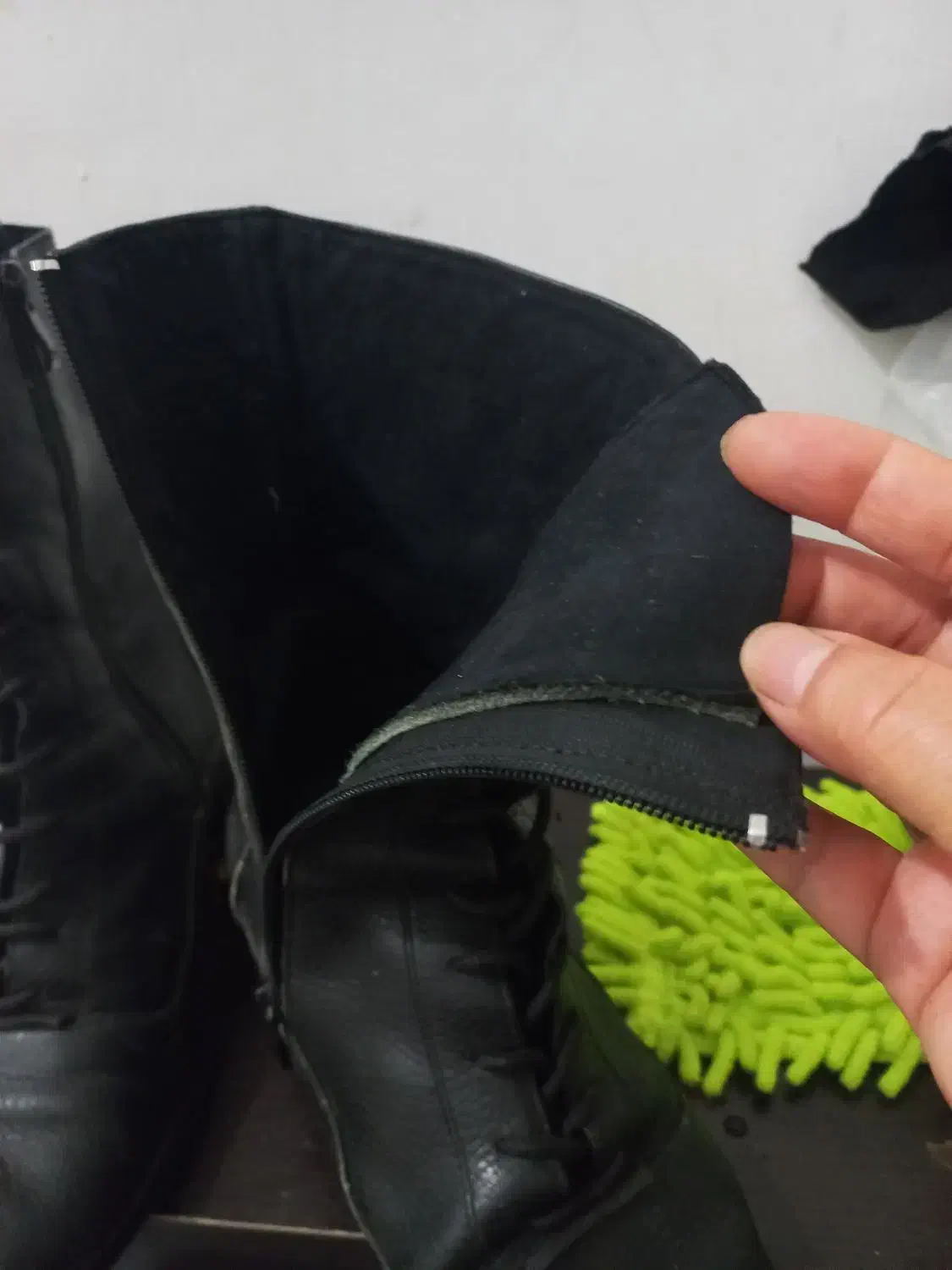 چکمه چرم زیپ دارداخل جیر سایز ۳۹|کیف، کفش، کمربند|رشت, جماران|دیوار