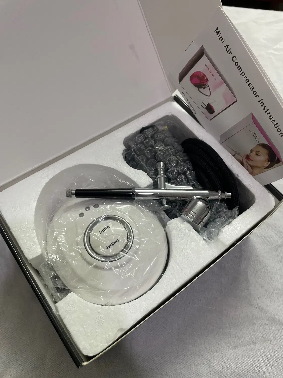 دستگاه ایربراش|آرایشگاه و سالن‌های زیبایی|قائم‌شهر, |دیوار