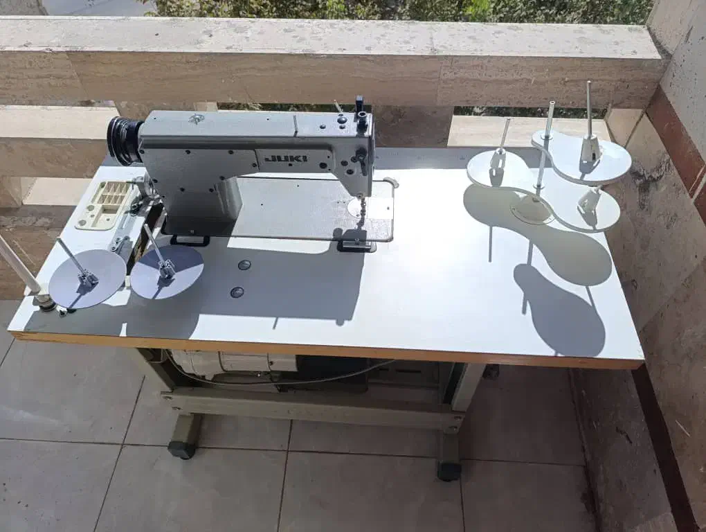 چرخ خیاطی مدل ۵۵۵|چرخ خیاطی و ریسندگی|مشکیندشت, |دیوار