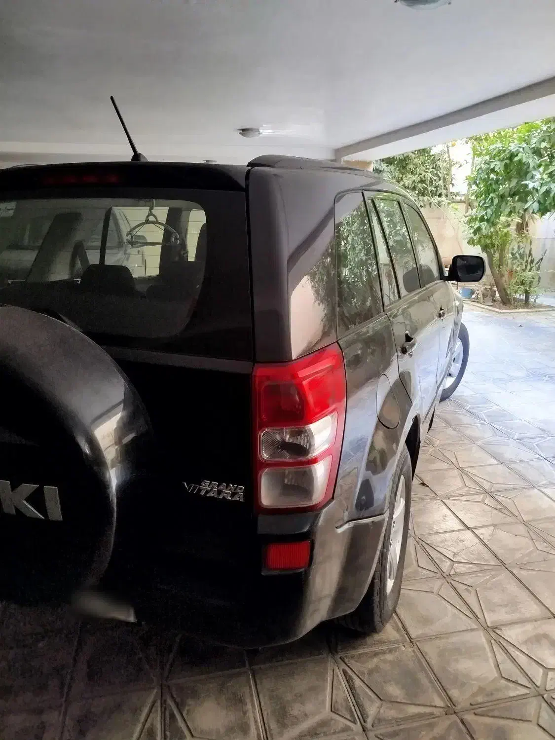 ویتارا مشکی *مدل 90*اتومات 2400|خودرو سواری و وانت|شیراز, باغ تخت|دیوار