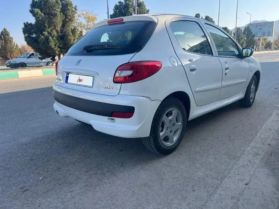 پژو ۲۰۷ ارتقا درحدصفر|خودرو سواری و وانت|اصفهان, آبشار|دیوار