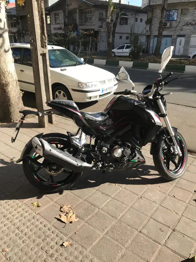 بنلی ۱۸۰s|موتورسیکلت|رشت, باهنر|دیوار