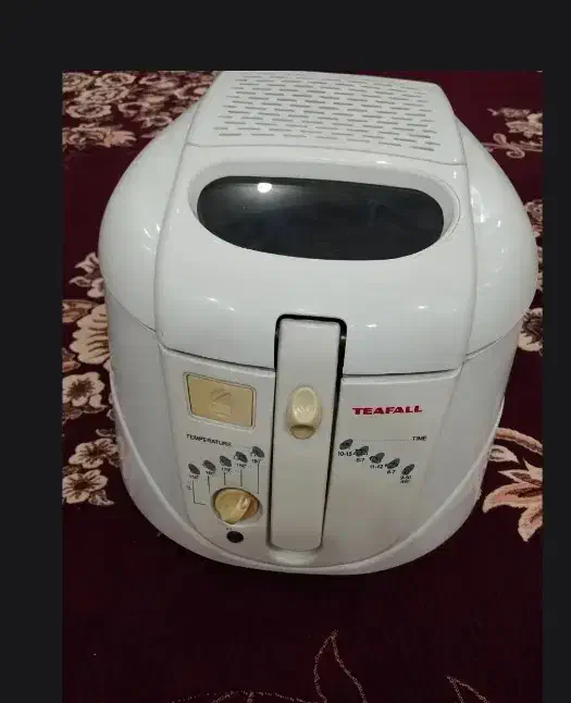 سرخ کن و بخار پز کاملا نو هردو باهم این قیمت هست|اجاق گاز و لوازم برقی پختوپز|رشت, حمیدیان|دیوار