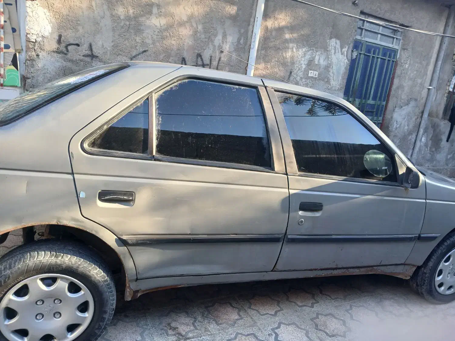 ماشین آردی ۸۱|خودرو سواری و وانت|آبادان, |دیوار