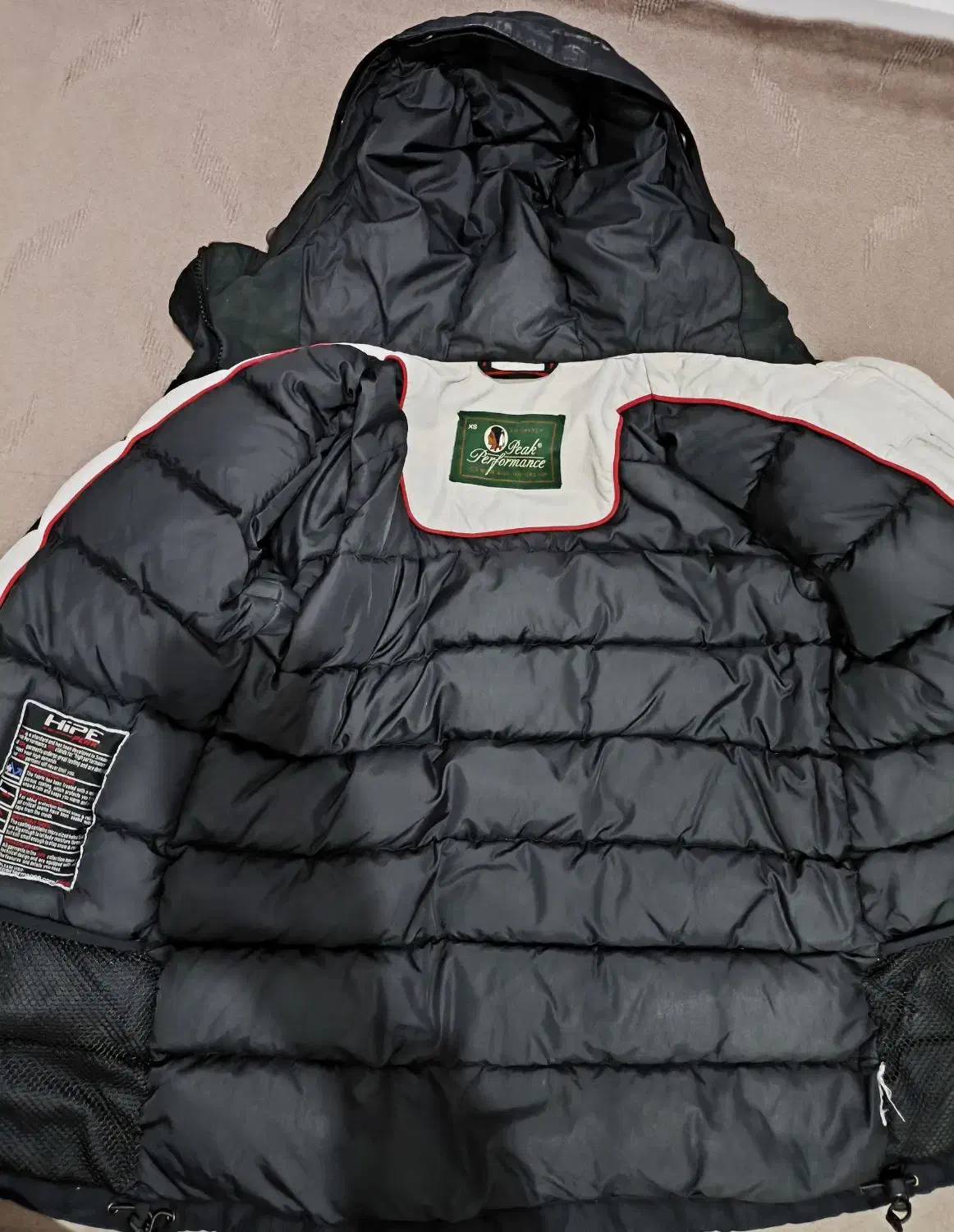 کاپشن برند peak performance|لباس|ملارد, |دیوار